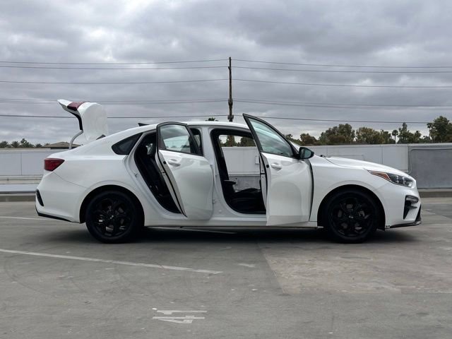 Used 2020 Kia Forte LXS FWD image 30