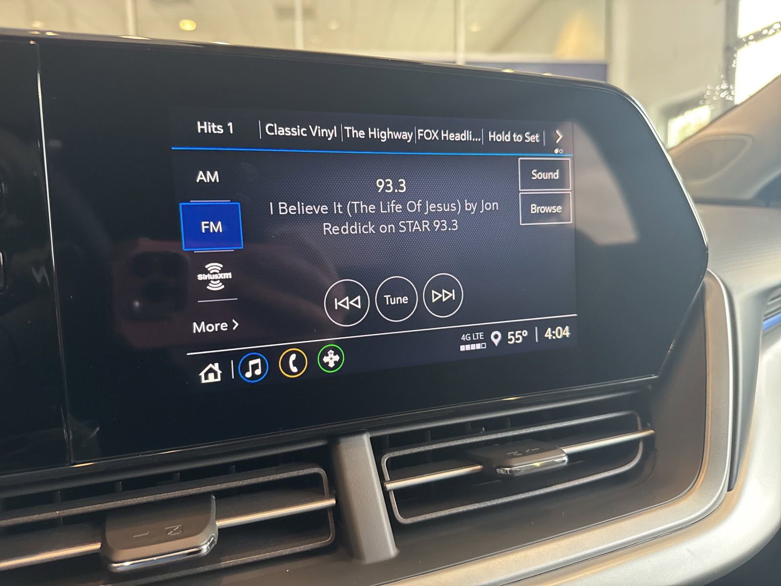 New 2026 Chevrolet Trax LS image 25