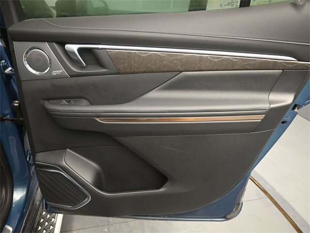 Certified 2025 Buick Enclave Avenir w/ Super Cruise Package image 18