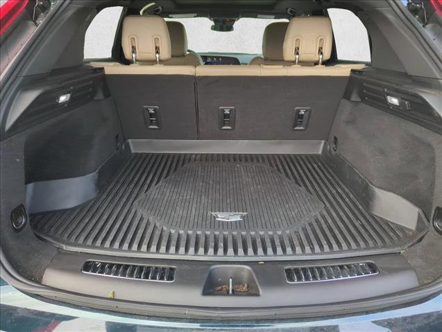 Used 2024 Cadillac XT4 Premium Luxury image 26