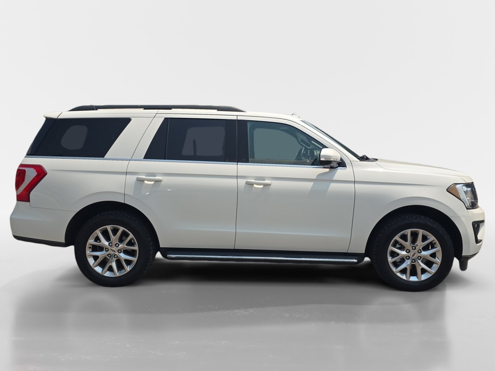 Used 2021 Ford Expedition XLT AWD/4WD image 7