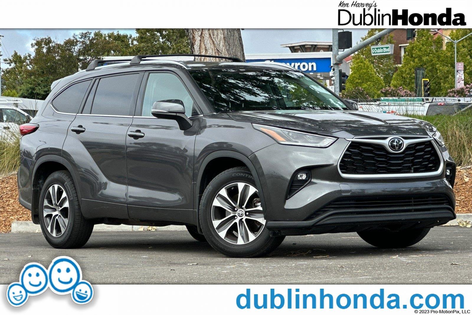 Used 2021 Toyota Highlander XLE