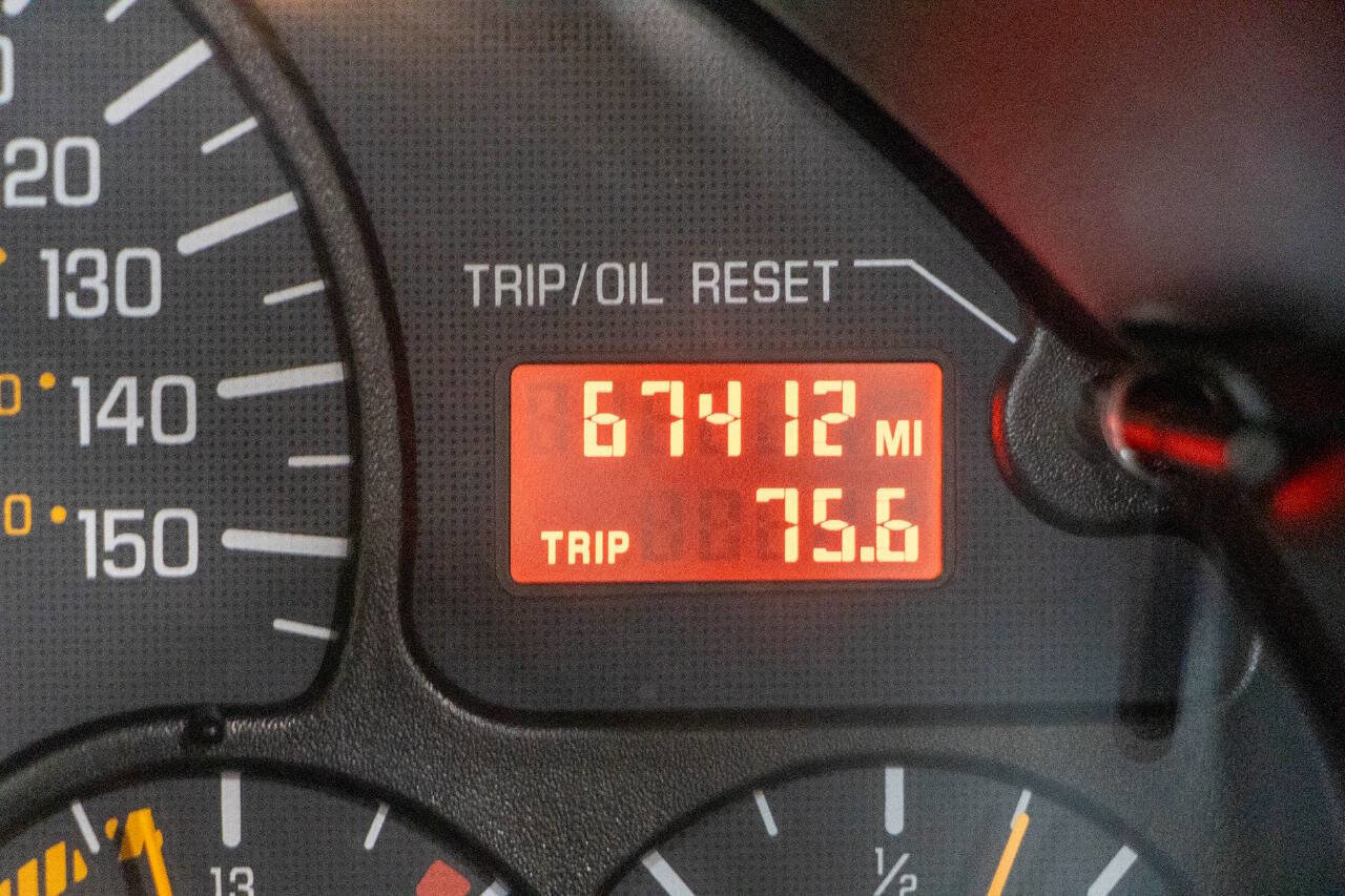 Used 2002 Pontiac Firebird Trans Am image 23