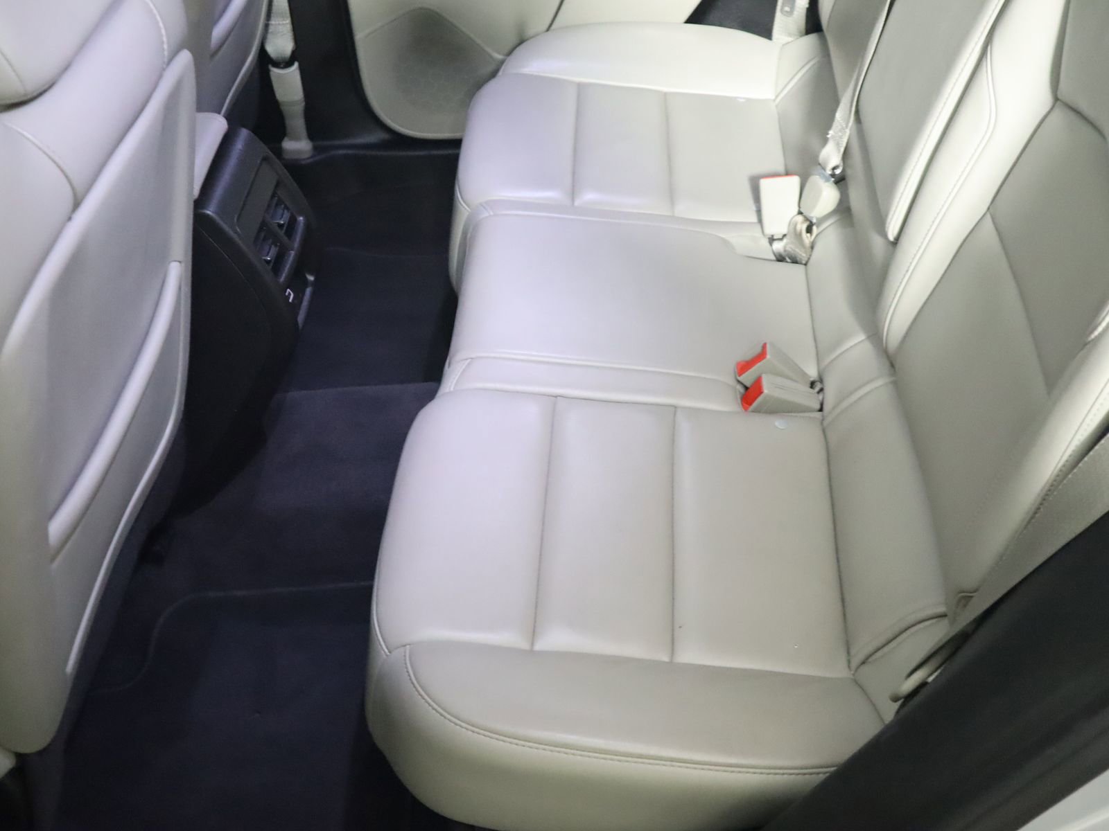 Used 2020 Cadillac XT4 Premium Luxury FWD image 46