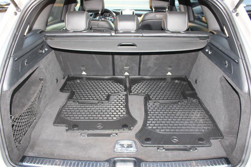 Used 2019 Mercedes-Benz GLC 300 GLC 300 image 23
