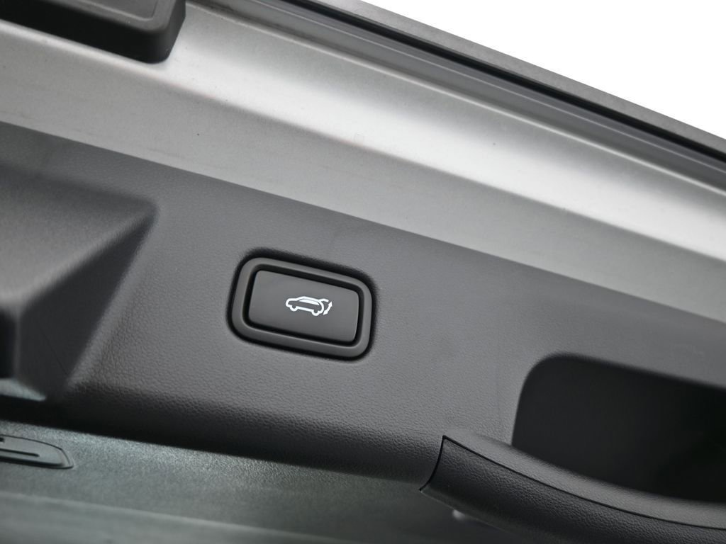 Used 2022 Hyundai Tucson Limited w/ Cargo Package image 45