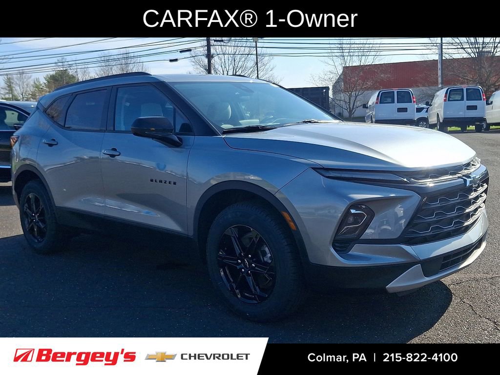 Certified 2023 Chevrolet Blazer LT w/ Midnight/Sport Edition image 3