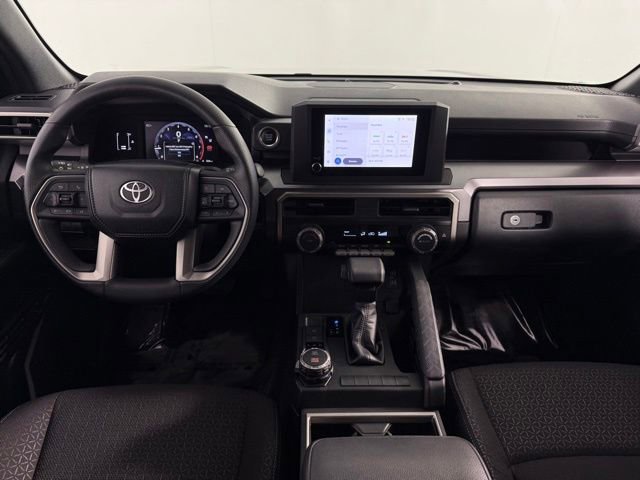 Used 2025 Toyota 4Runner SR5 AWD/4WD image 24