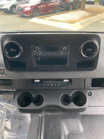 Used 2019 Mercedes-Benz Sprinter 144 image 19