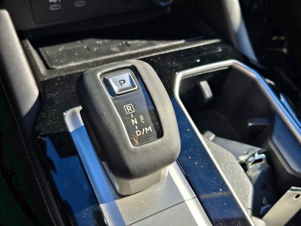 New 2025 Mitsubishi Outlander SEL image 27