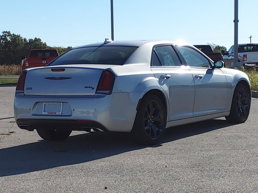 Used 2023 Chrysler 300 S image 2