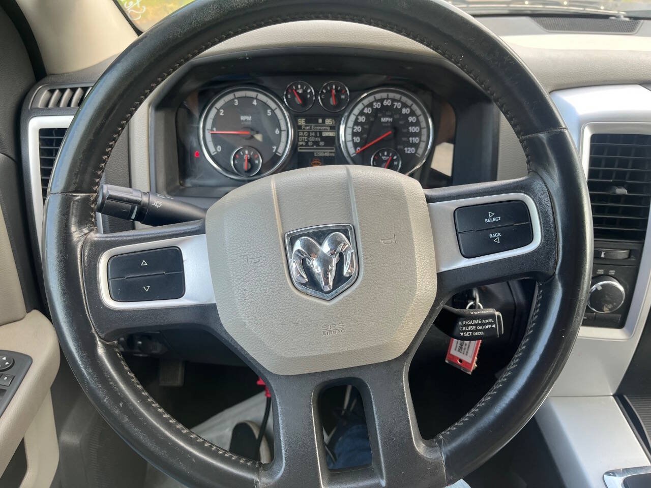 Used 2011 RAM 1500 Outdoorsman AWD/4WD image 17