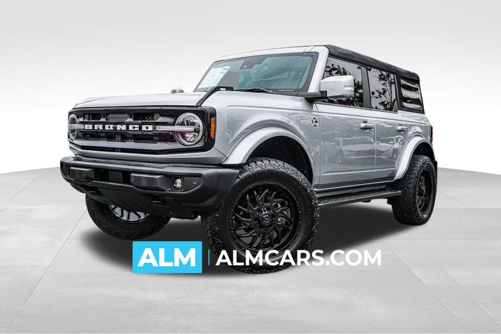 Used 2024 Ford Bronco Outer Banks image 1