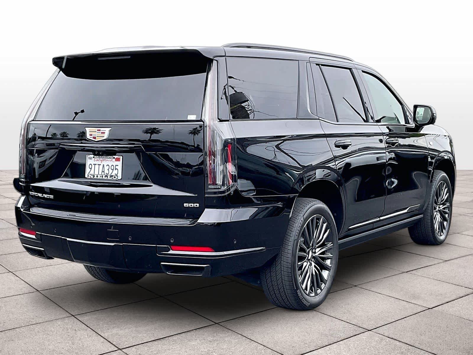 Used 2025 Cadillac Escalade Sport Platinum AWD/4WD image 16