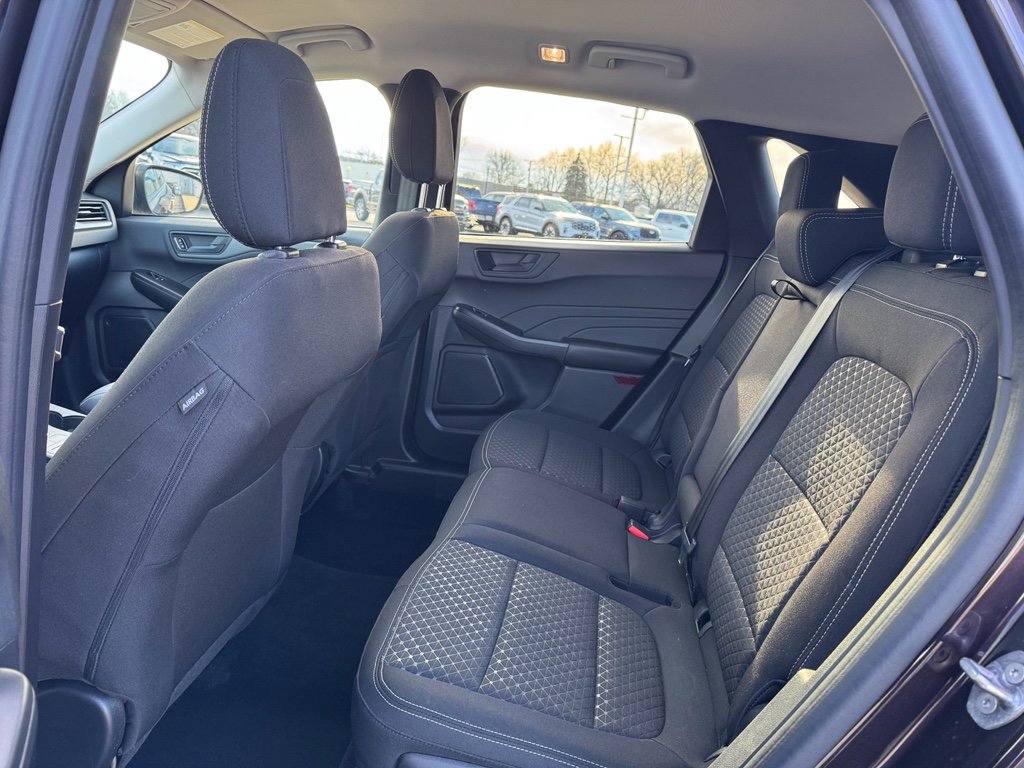 Used 2023 Ford Escape Active image 21