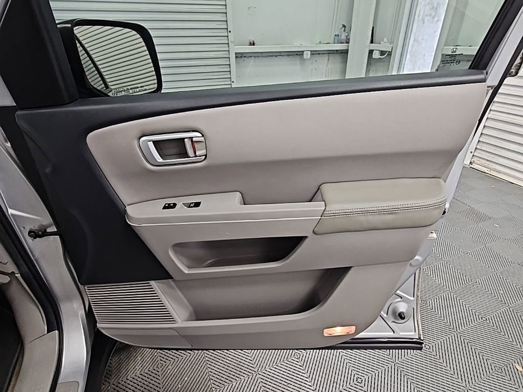Used 2014 Honda Pilot EX-L image 37