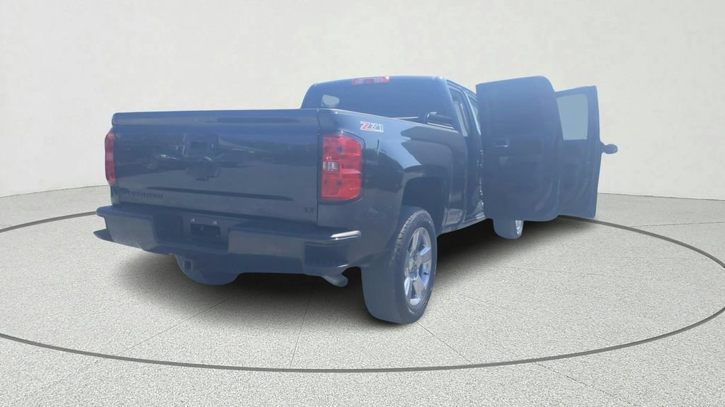 Used 2017 Chevrolet Silverado 1500 LT AWD/4WD image 13