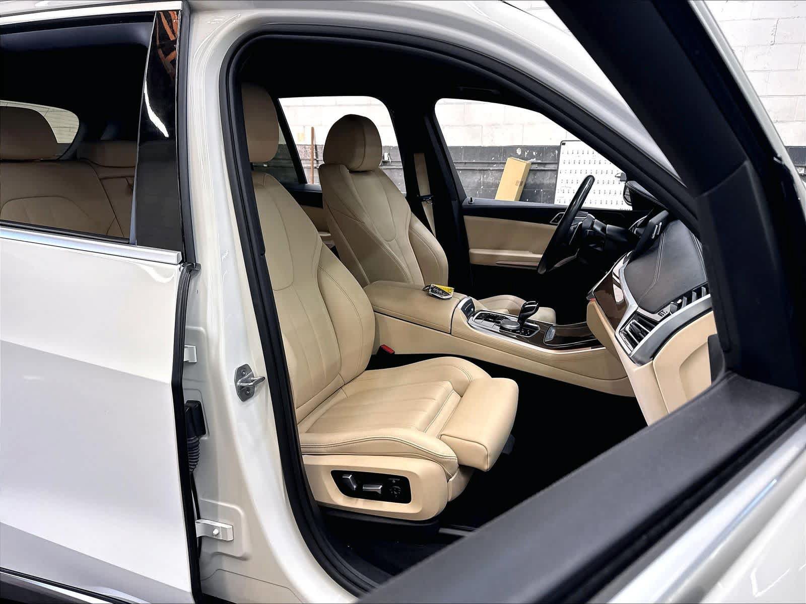 Used 2020 BMW X5 xDrive40i w/ Convenience Package AWD/4WD image 10