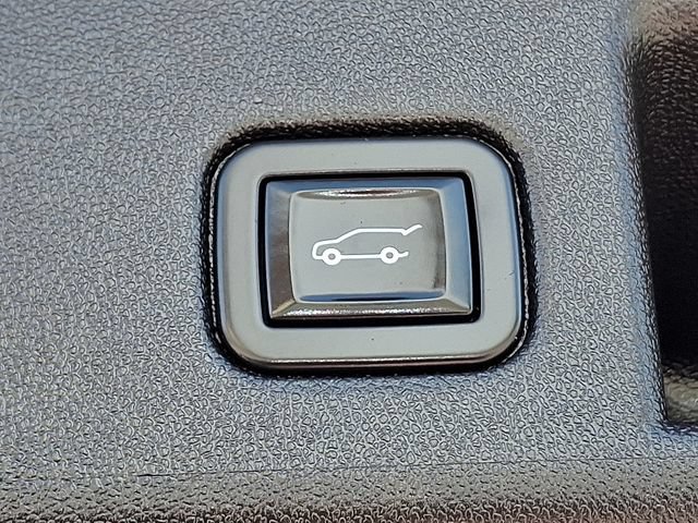 Used 2020 Chevrolet Equinox LT AWD/4WD image 30