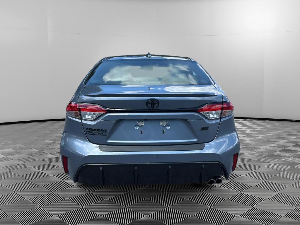 Used 2026 Toyota Corolla SE FWD image 8