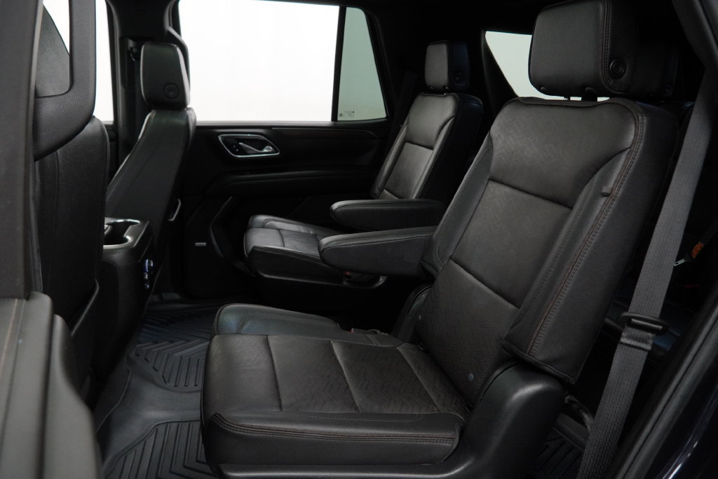 Used 2023 Chevrolet Tahoe High Country w/ Premium Package 2 AWD/4WD image 12