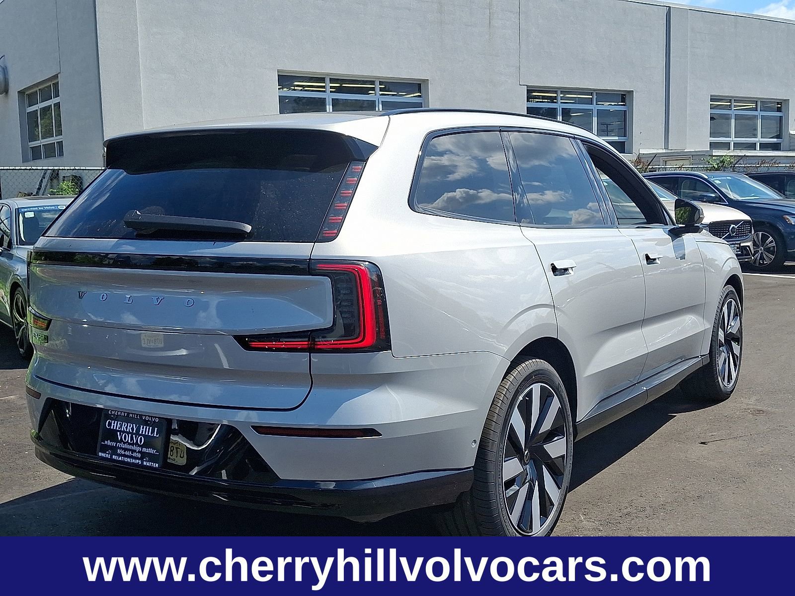 New 2025 Volvo EX90 Ultra image 7