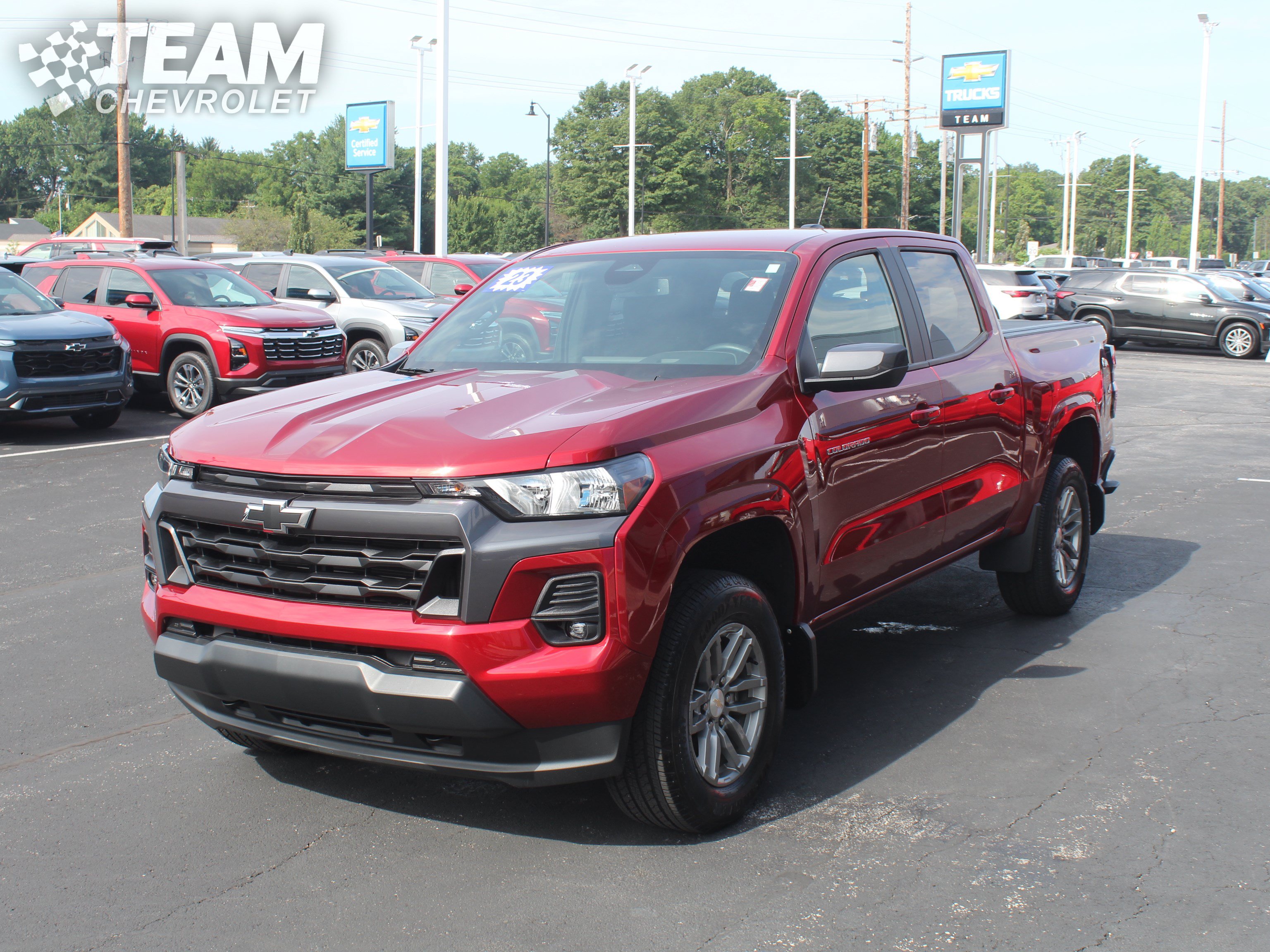 Certified 2023 Chevrolet Colorado LT w/ LT Convenience Package II AWD/4WD image 8