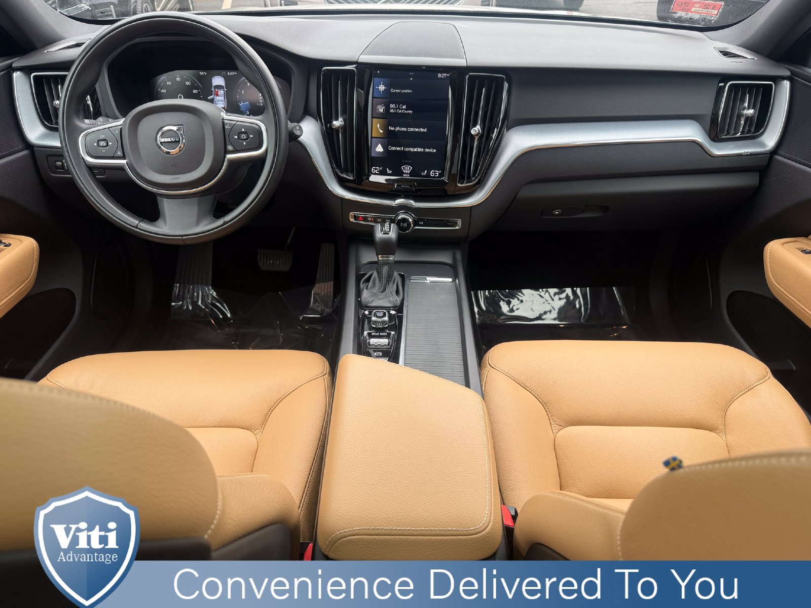 Used 2020 Volvo XC60 T5 Momentum w/ Protection Package Premier AWD/4WD image 2