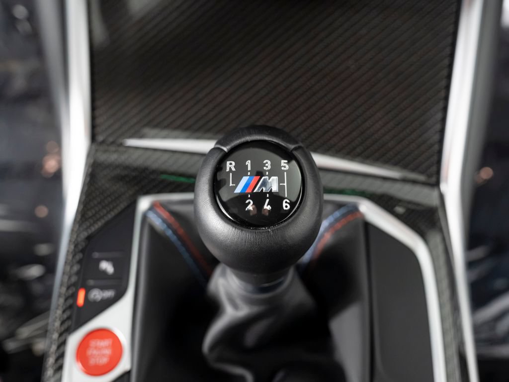 Used 2026 BMW M2 w/ Lighting Package RWD image 31