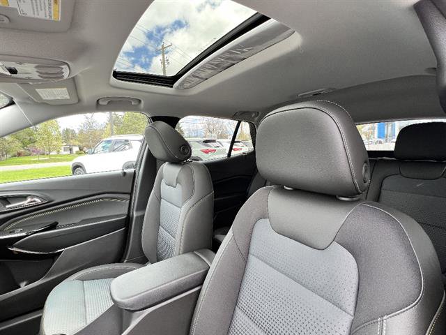 New 2026 Chevrolet Trax LT FWD image 17