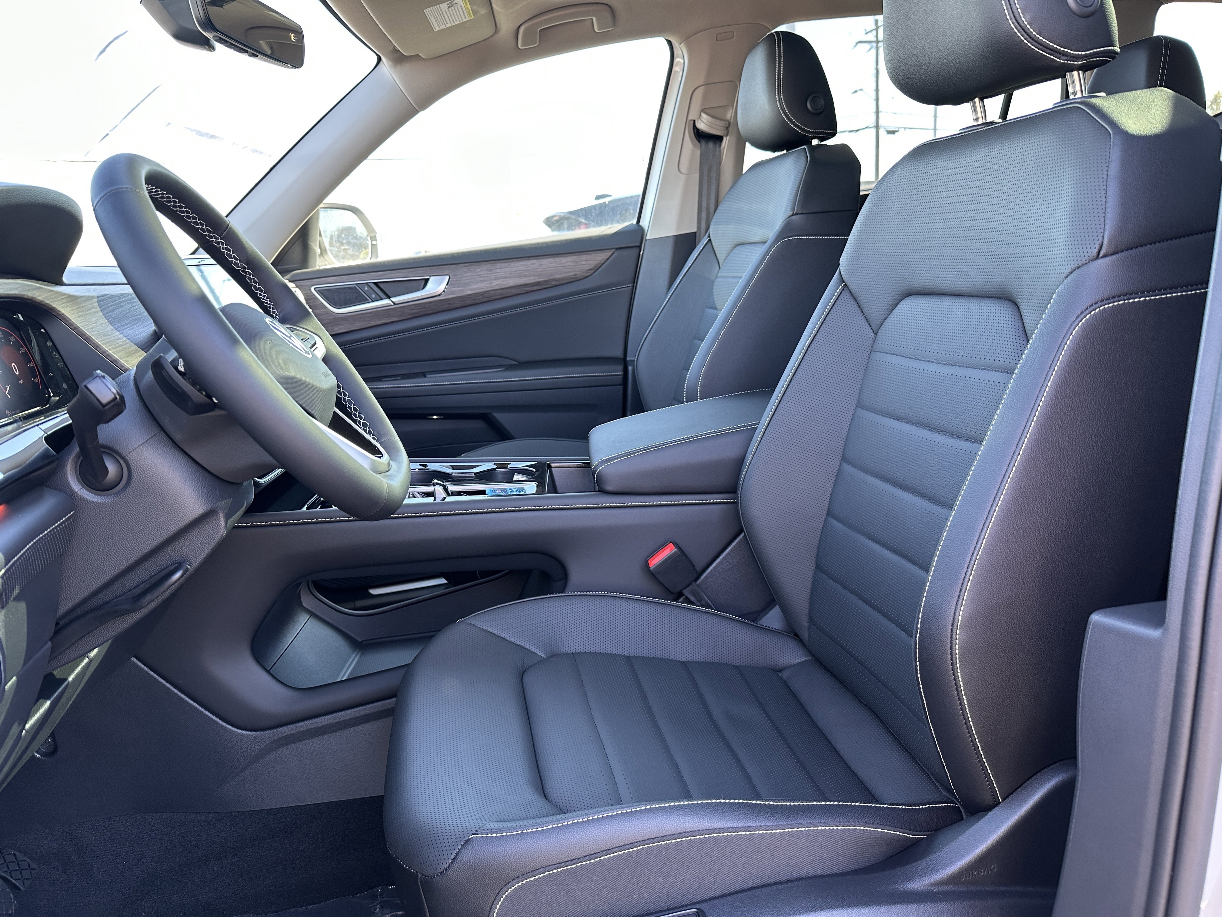 New 2026 Volkswagen Atlas SEL image 22