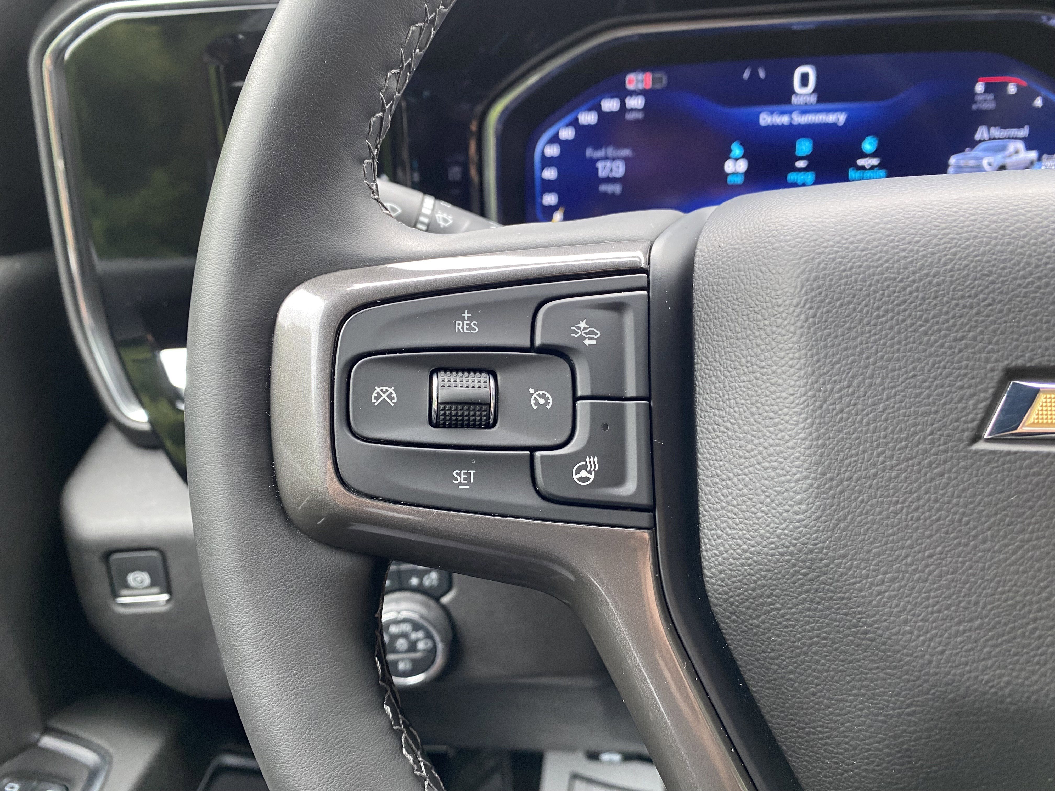 Used 2025 Chevrolet Silverado 2500 High Country w/ High Country Premium Package AWD/4WD image 21