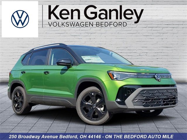 New 2025 Volkswagen Taos SE