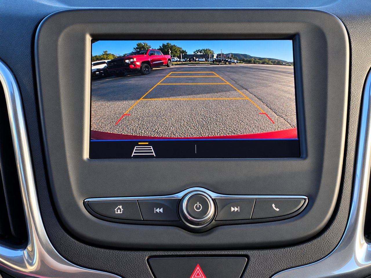Certified 2020 Chevrolet Equinox LT FWD image 17