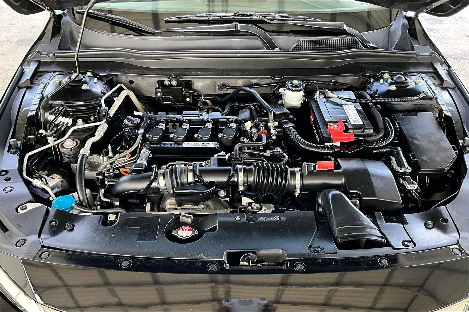 Used 2018 Honda Accord EX image 27