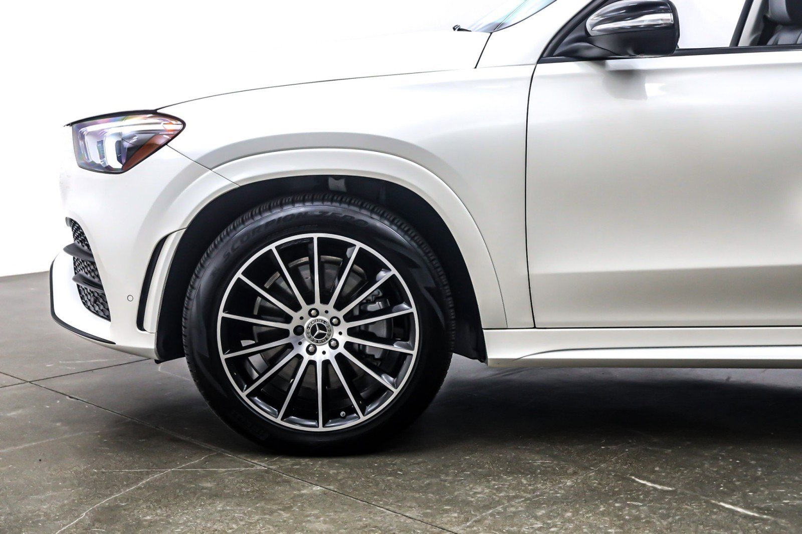 Certified 2023 Mercedes-Benz GLE 450 4MATIC image 12