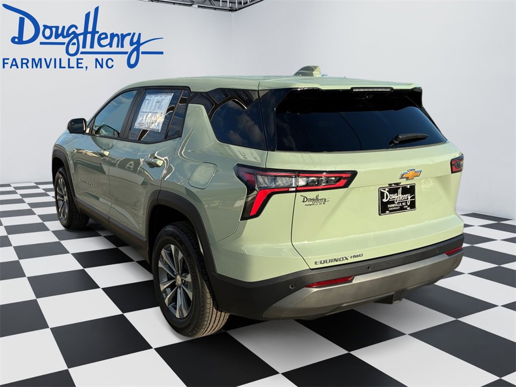 New 2026 Chevrolet Equinox LT w/ Convenience Package II image 3