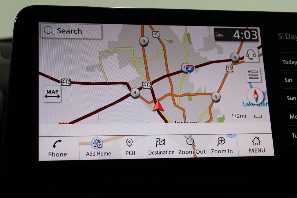 Used 2024 Nissan Armada Platinum w/ Captain's Chairs Package image 55