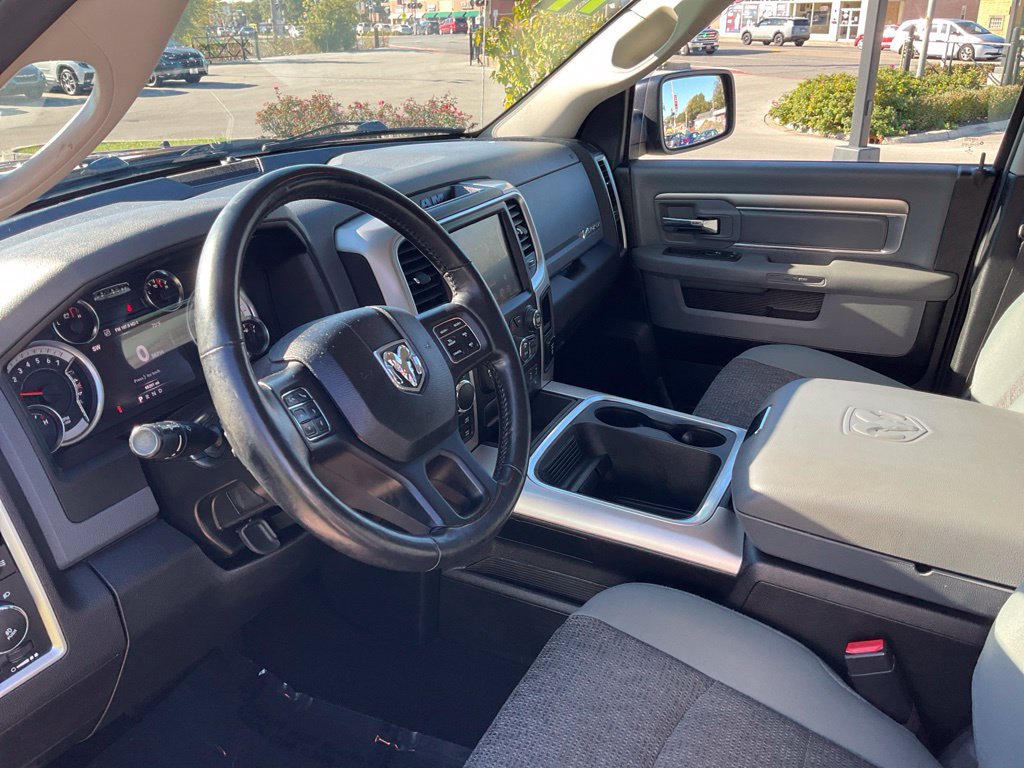 Used 2017 RAM 1500 Big Horn AWD/4WD image 11