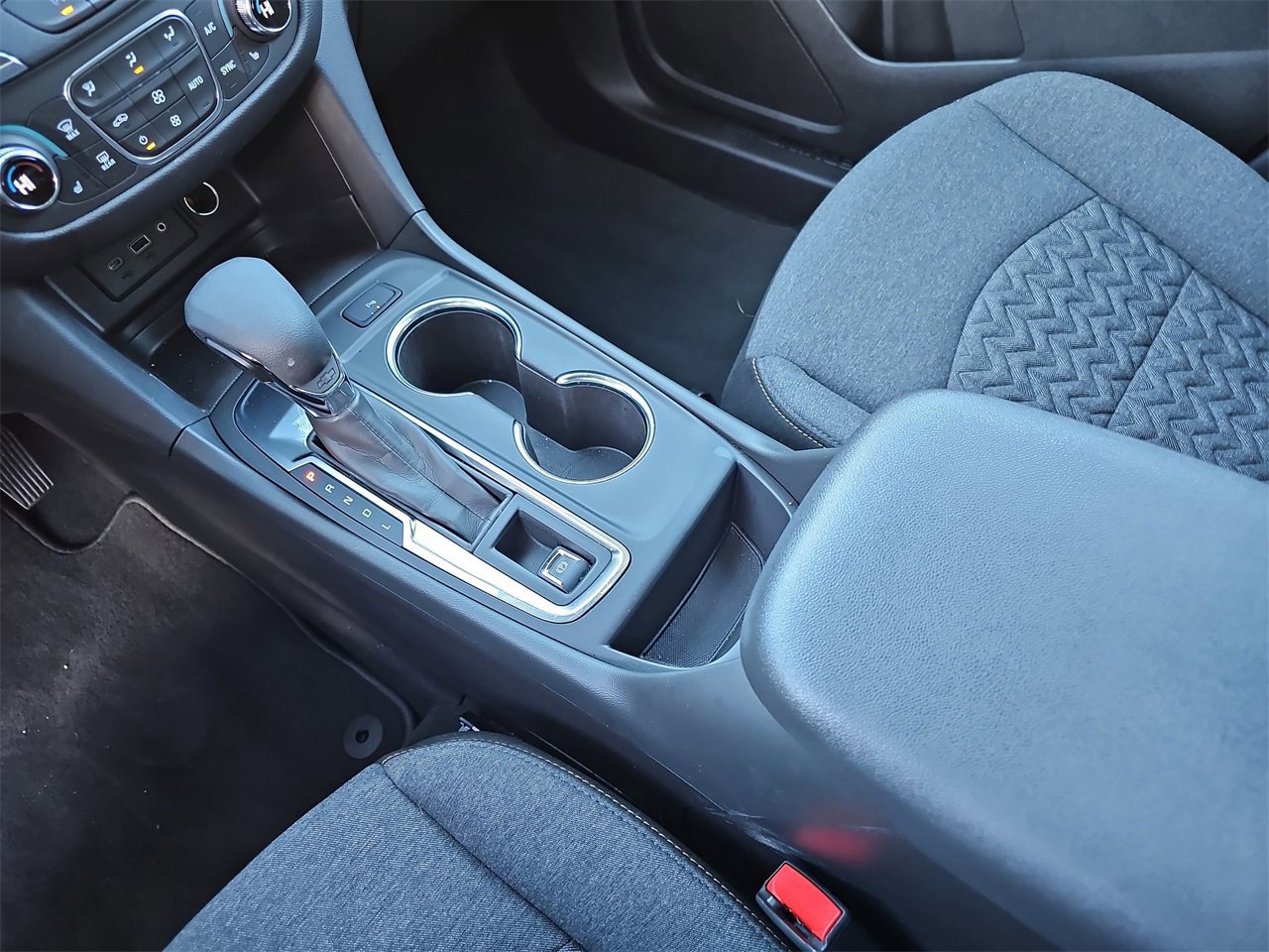 Certified 2024 Chevrolet Equinox LT image 24