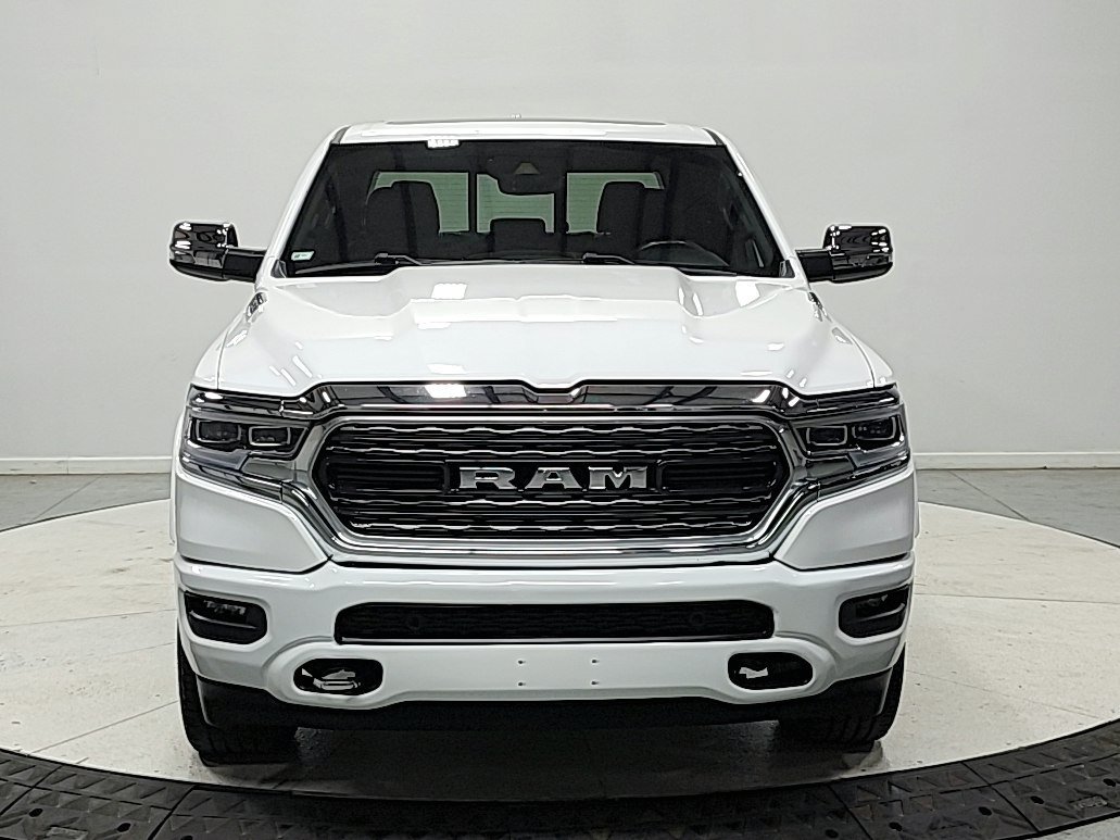 Used 2023 RAM 1500 Limited w/ Body Color Bumper Group AWD/4WD image 6