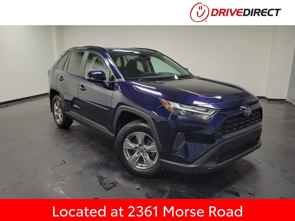 Used 2023 Toyota RAV4 XLE w/ Convenience Package image 1