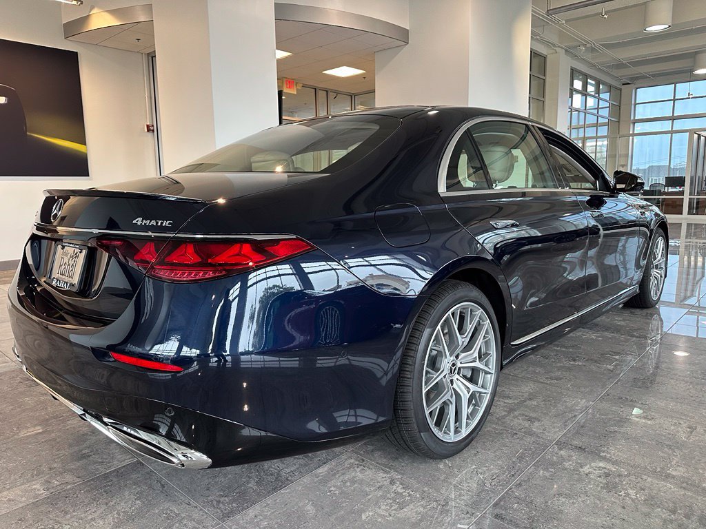 New 2027 Mercedes-Benz S 580 4MATIC Sedan image 13