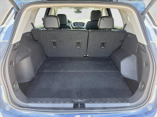 Used 2024 GMC Terrain SLT AWD/4WD image 7
