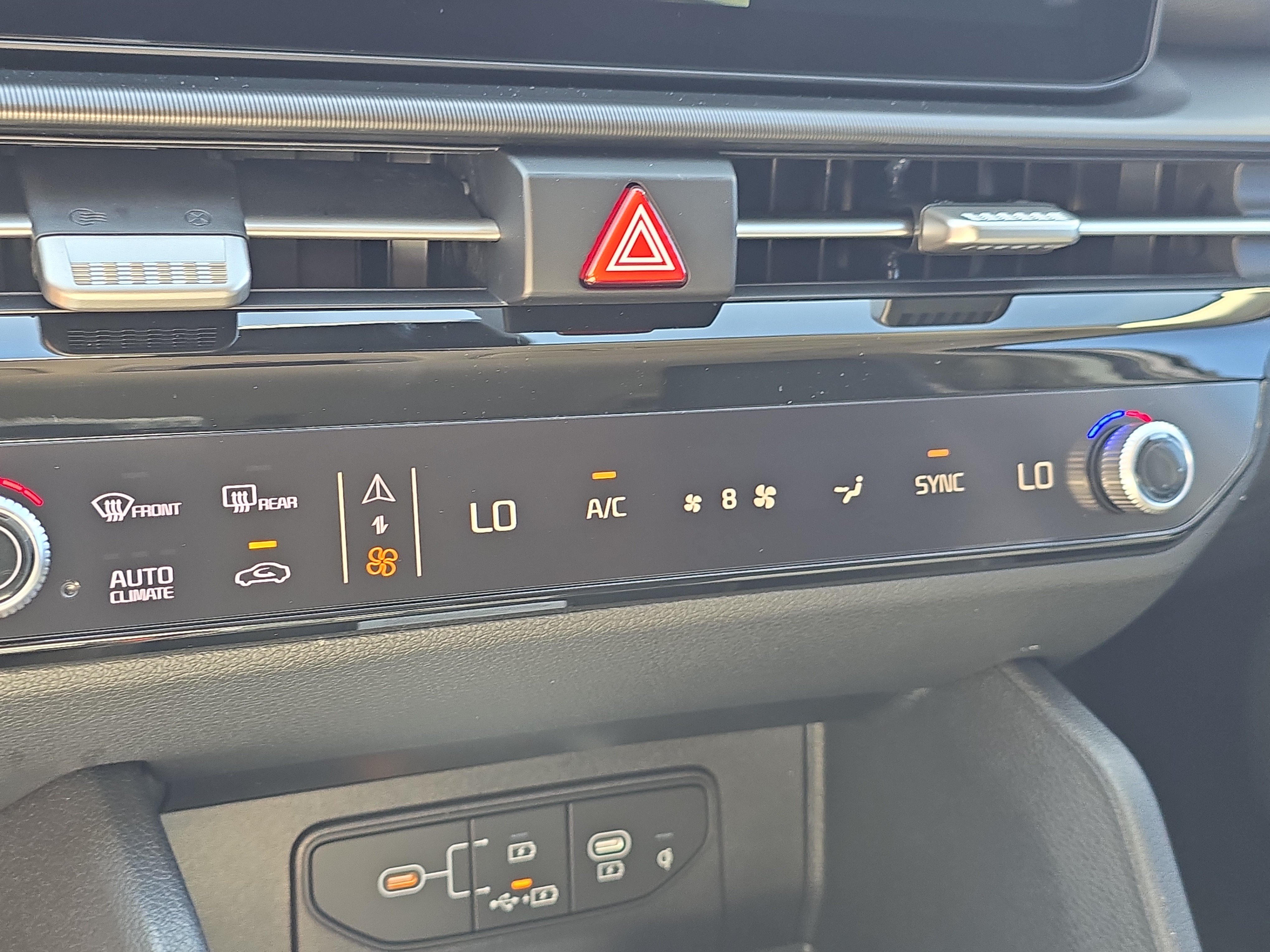 New 2027 Kia Sportage EX FWD image 25