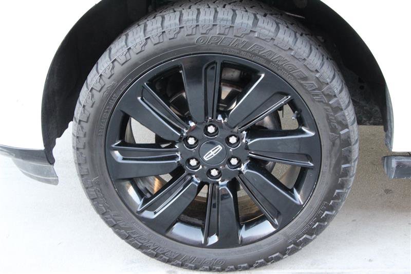 Used 2022 Lincoln Navigator L Reserve AWD/4WD image 42