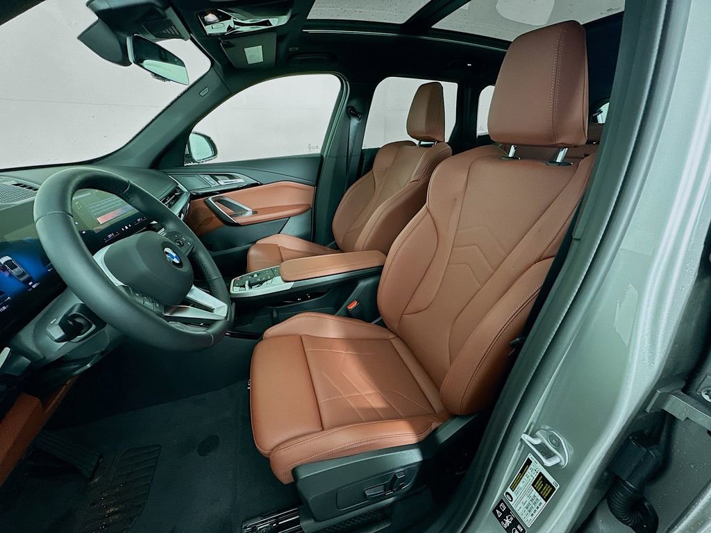 Used 2026 BMW X1 xDrive28i w/ Technology Package image 26