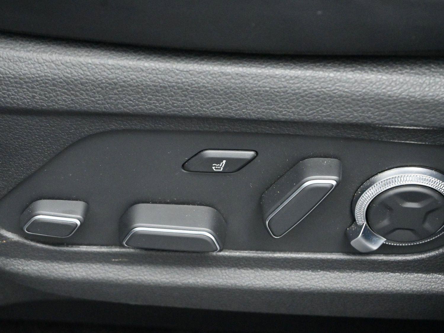 Used 2025 Hyundai Palisade Calligraphy image 15