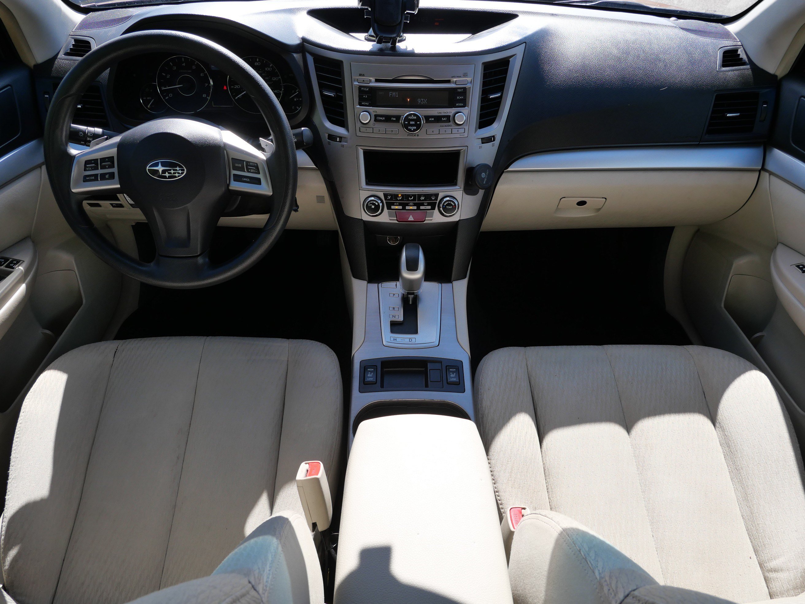 Used 2012 Subaru Outback 2.5i AWD/4WD image 10