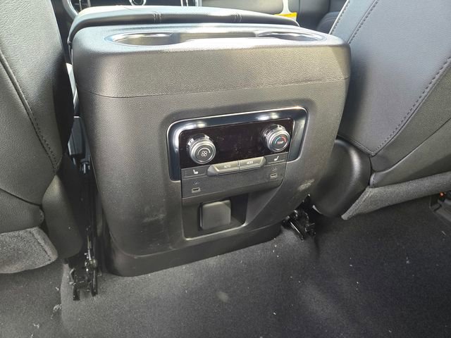 New 2026 GMC Yukon XL Elevation image 8